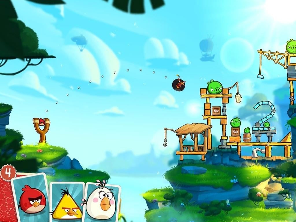 Мидкорная игра Angry Birds
